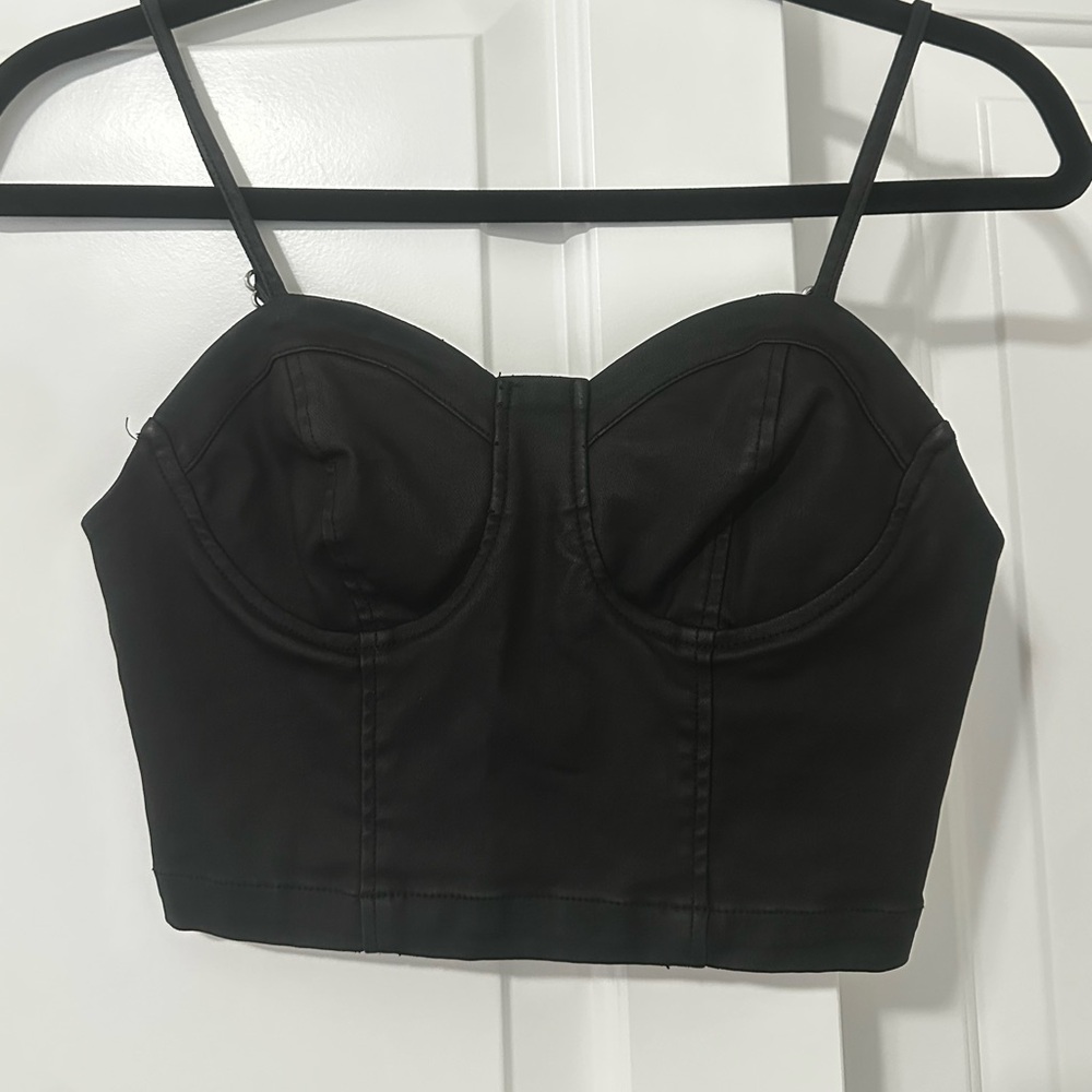 Chic Black Bustier Crop Top